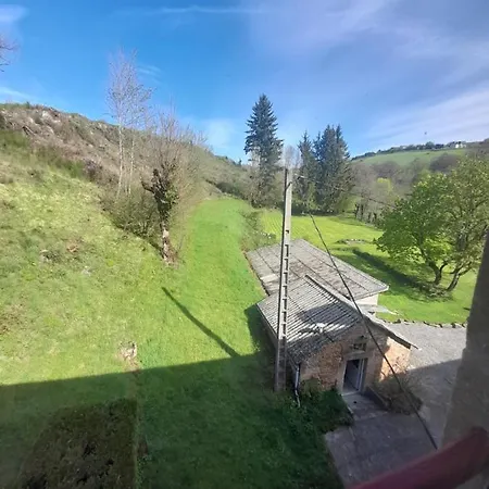 Relais Du Bois Du Four 2*