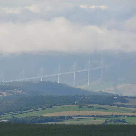 Relais Du Bois Du Four 2*