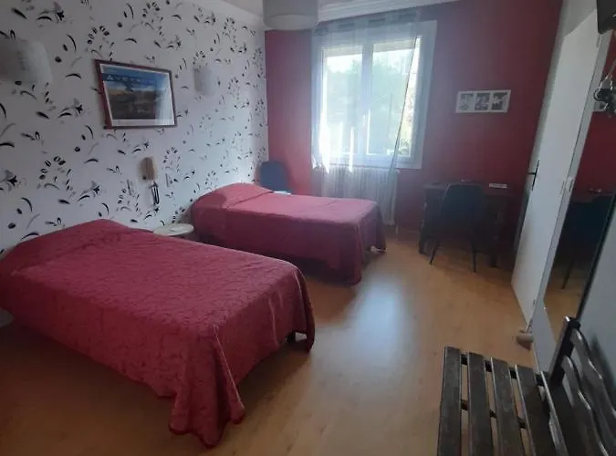 Relais Du Bois Du Four 호텔 2*