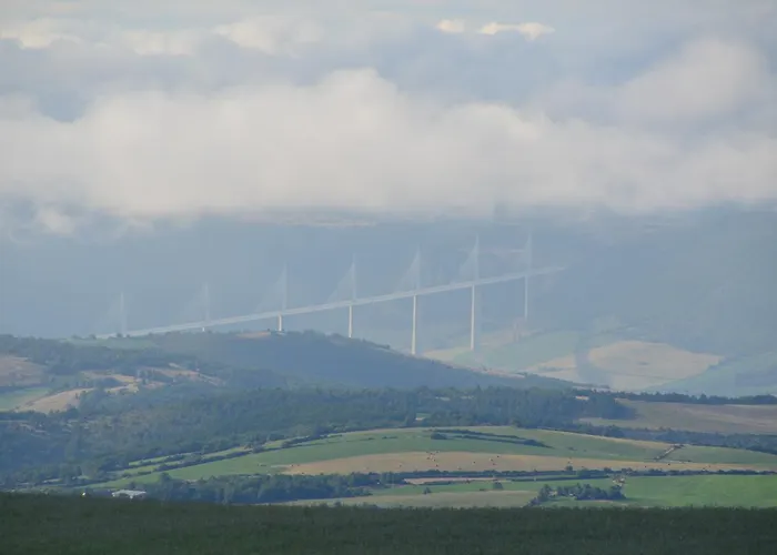 Relais Du Bois Du Four 2*