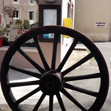 Relais Du Bois Du Four מלון