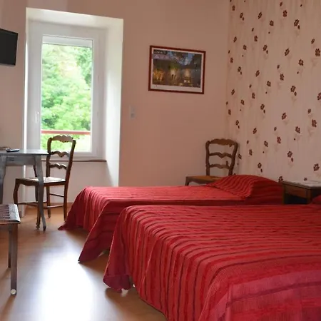 Relais Du Bois Du Four Hotel 2*